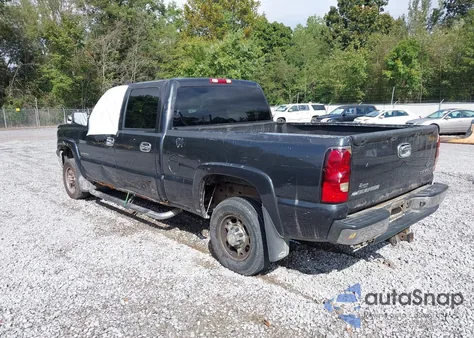 2005 Chevrolet Silverado 1500Hd Ls z USA, uszkodzony, nr VIN 1GCGK13U85F843588